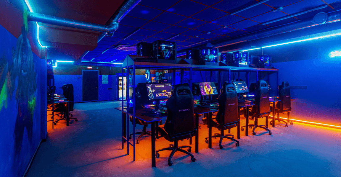 https://back.b.devtwin.multikey.studio/media/place/-priority-headline-background_30.png