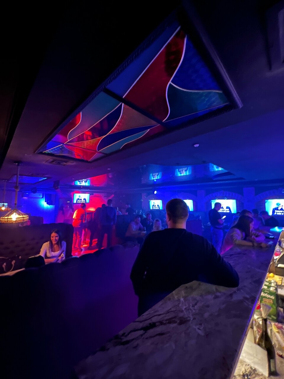 https://back.b.devtwin.multikey.studio/media/place/none-XXXL1_aNFZgaj.jpg