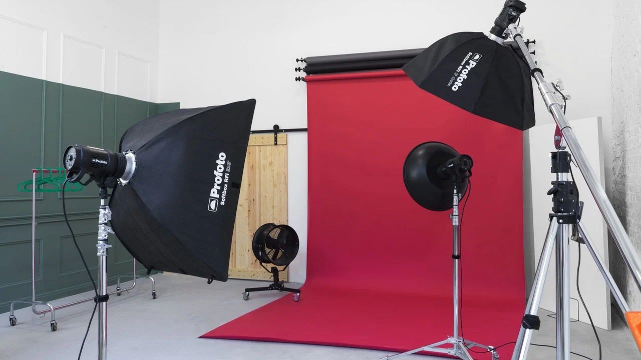 https://back.b.devtwin.multikey.studio/media/place/none-XXXL_5.webp_kyLDqgH.jpeg